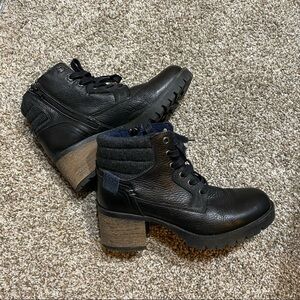 Bullboxer Black Cassie Booties Size 8